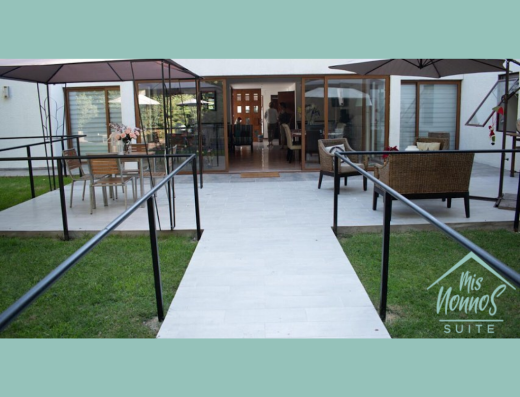 Mis Nonnos Hogar de Ancianos