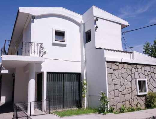 Seniors Home / Residencia para el Adulto Mayor